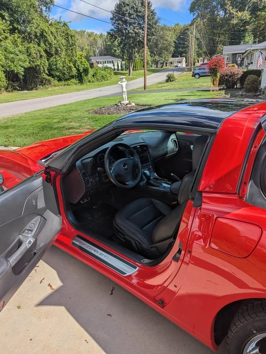 2012 Chevrolet Corvette C6 - Image 11 of 13