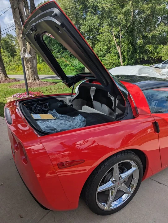 2012 Chevrolet Corvette C6 - Image 10 of 13