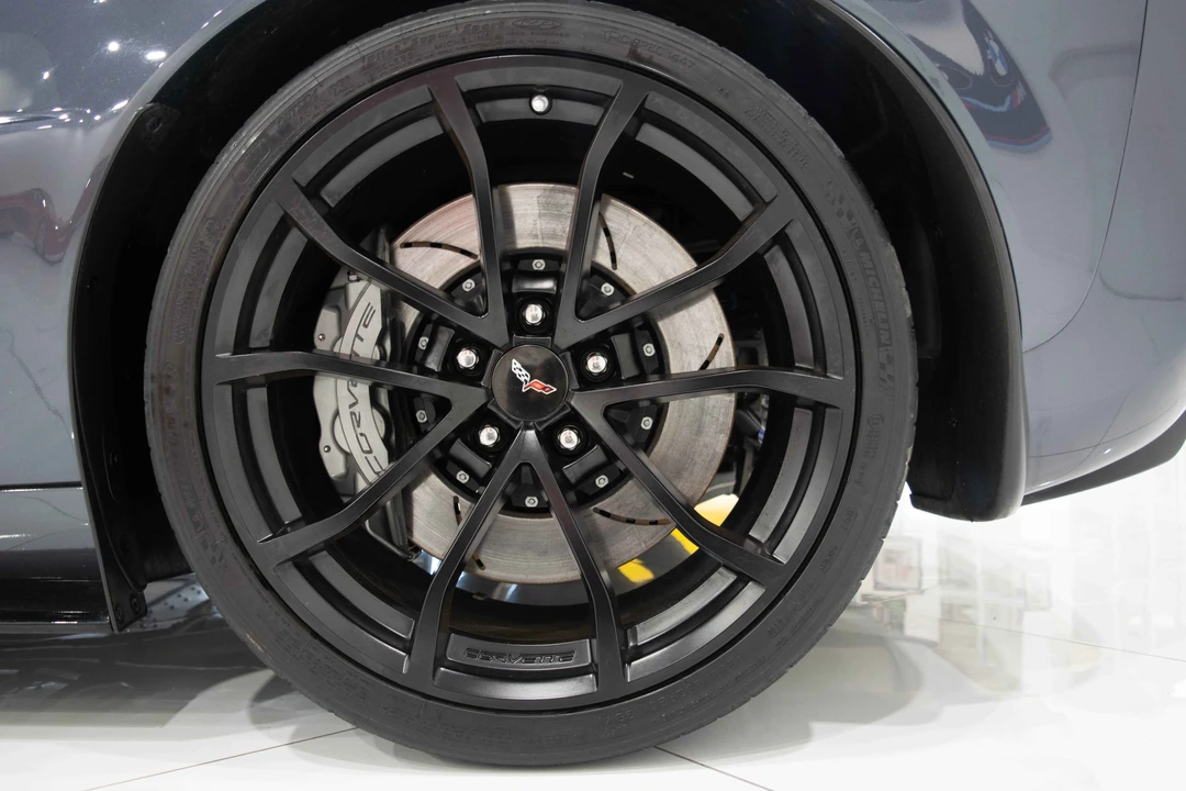 2012 Chevrolet Corvette C6 Z06 - Image 16 of 31