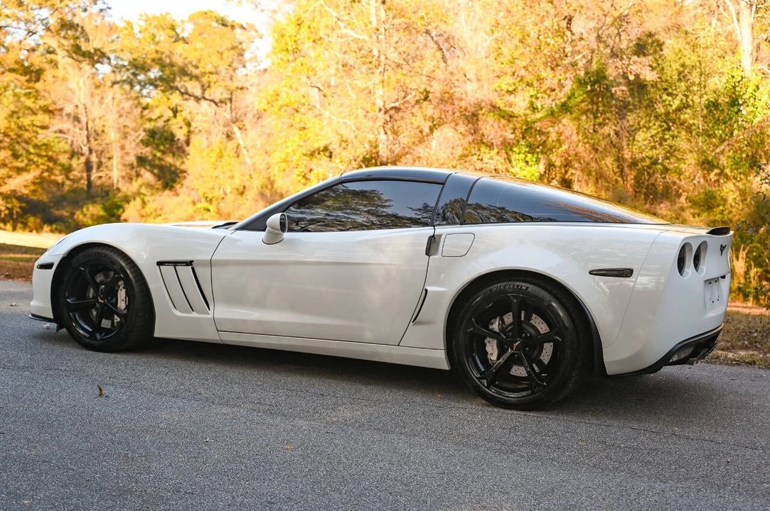 2012 Chevrolet Corvette C6 - Image 2 of 21