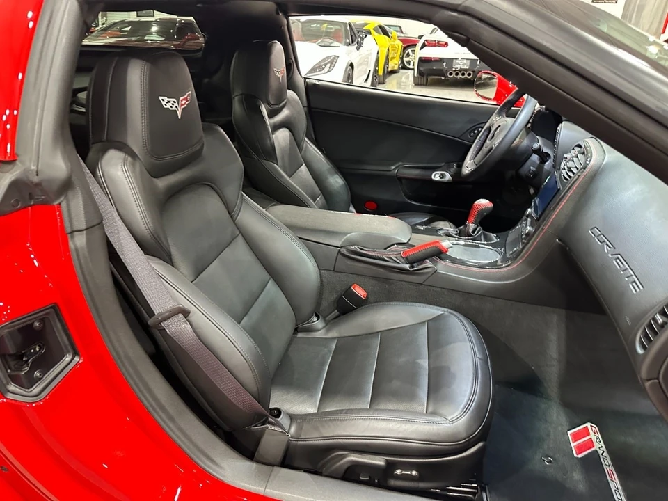 2012 Chevrolet Corvette C6 - Image 14 of 21