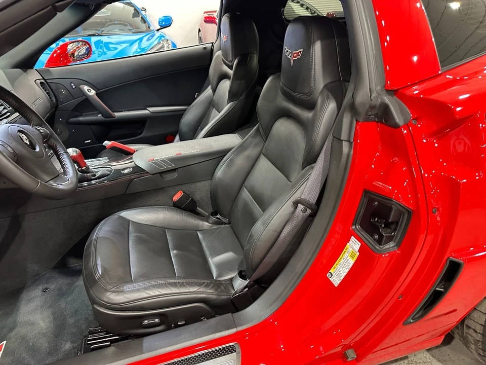 2012 Chevrolet Corvette C6 - Image 13 of 21