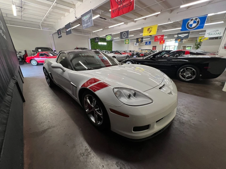 2012 Chevrolet Corvette C6 - Image 8 of 12