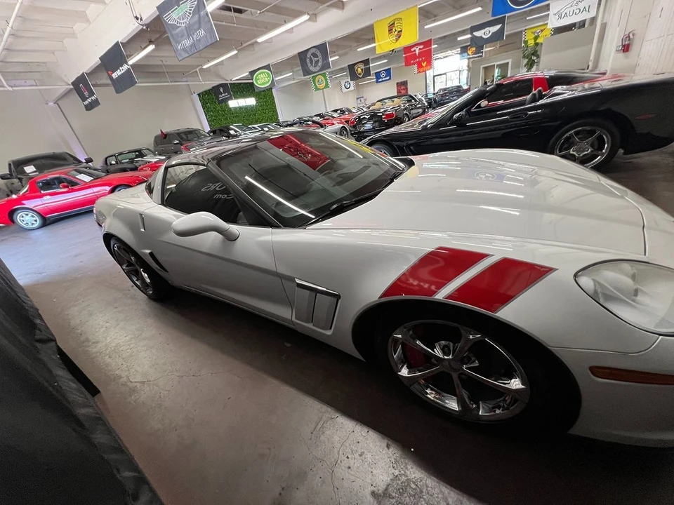 2012 Chevrolet Corvette C6 - Image 9 of 12