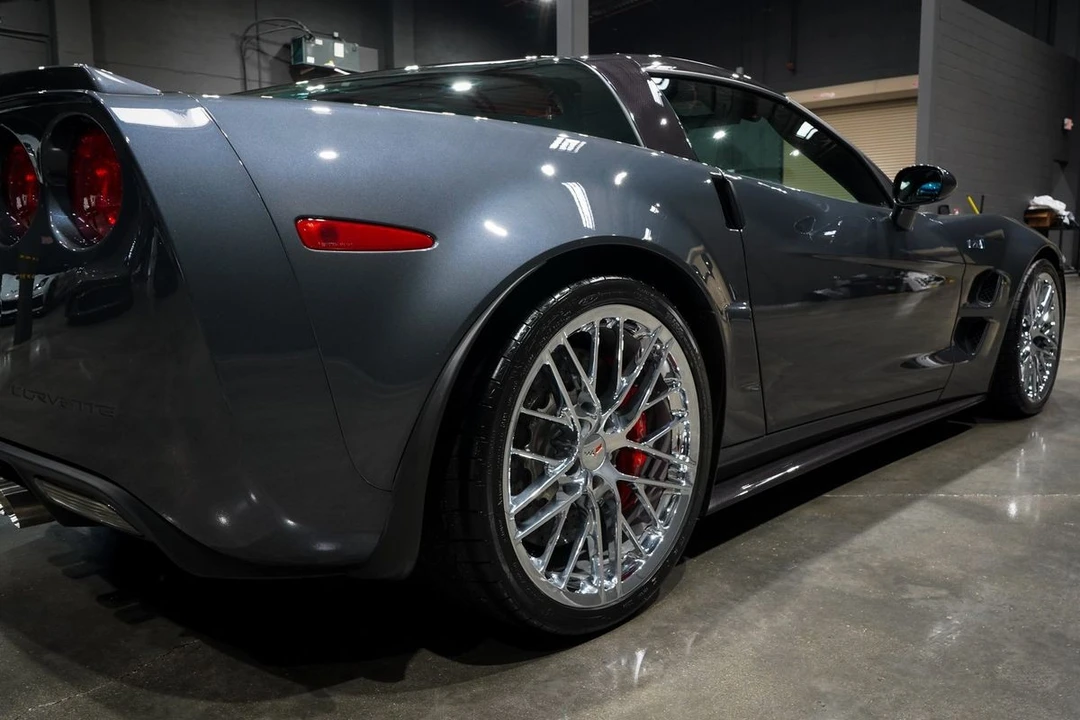 2012 Chevrolet Corvette C6 ZR1 - Image 25 of 31