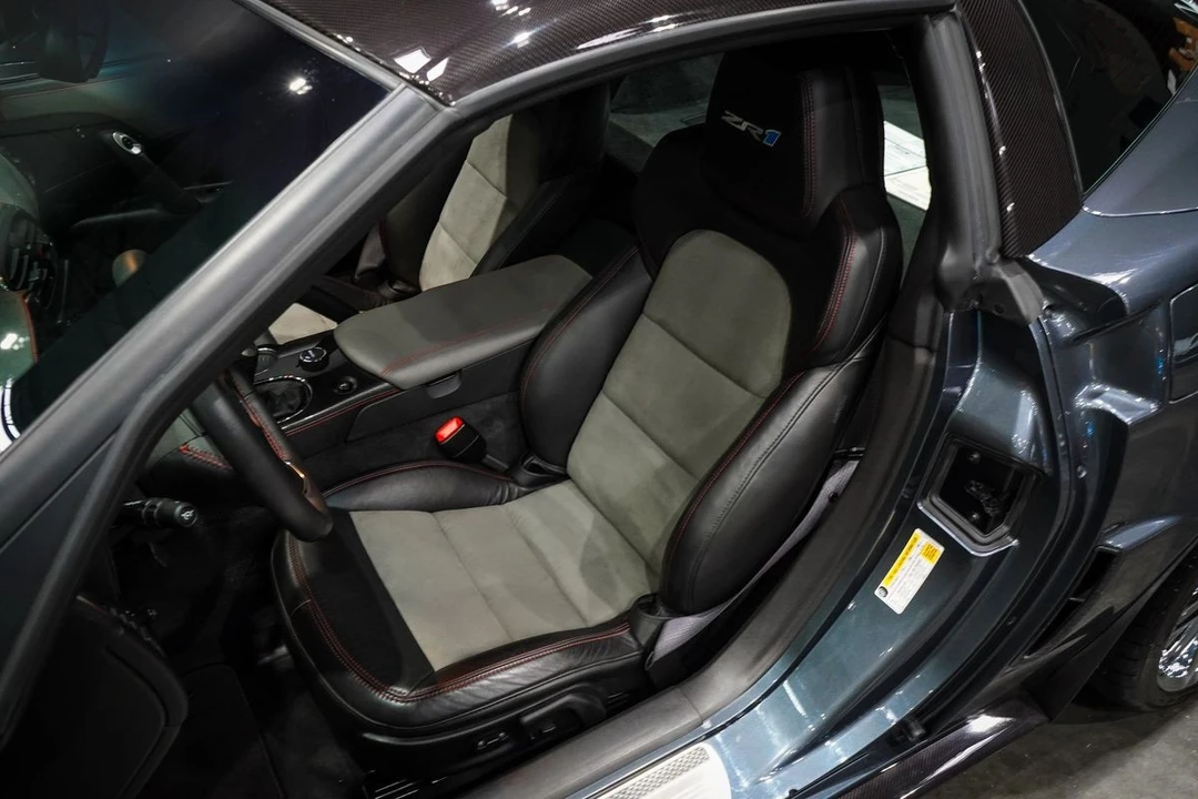 2012 Chevrolet Corvette C6 ZR1 - Image 28 of 31