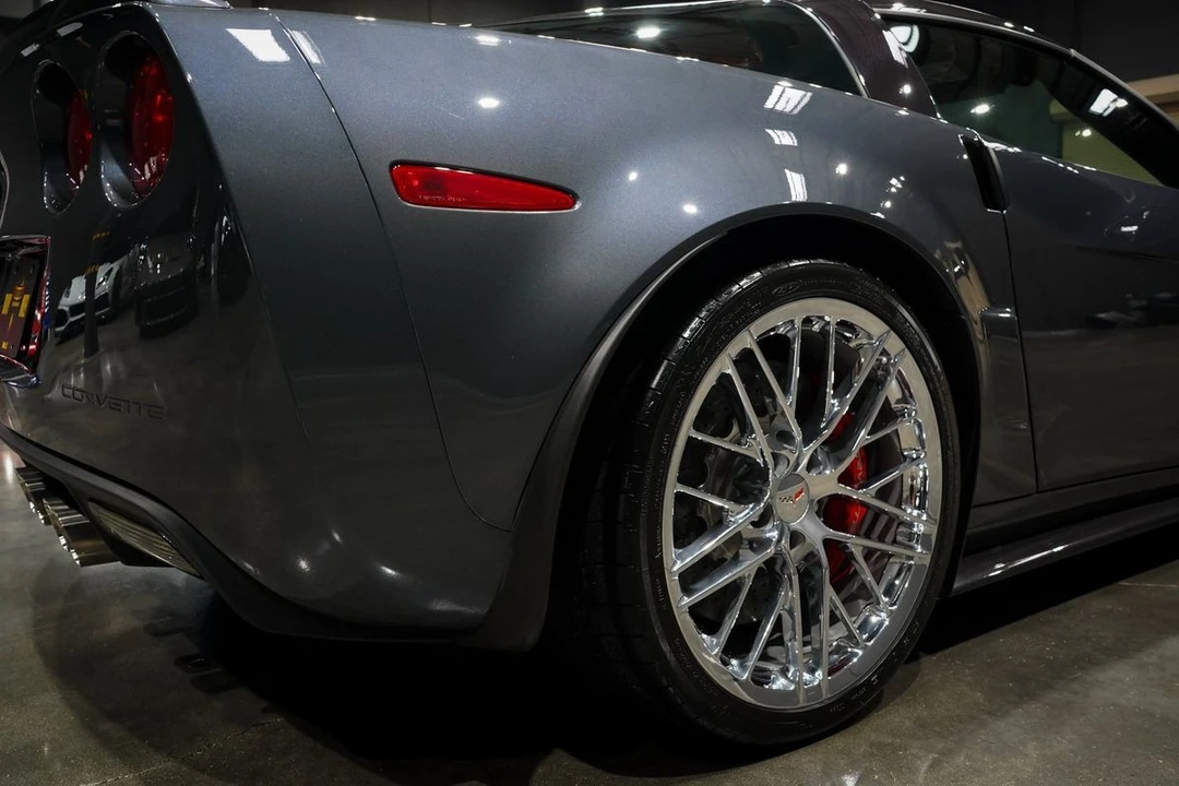 2012 Chevrolet Corvette C6 ZR1 - Image 24 of 31