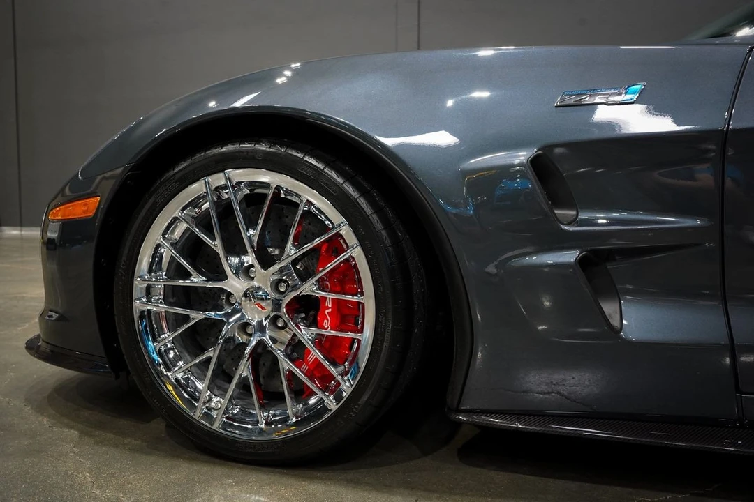 2012 Chevrolet Corvette C6 ZR1 - Image 18 of 31