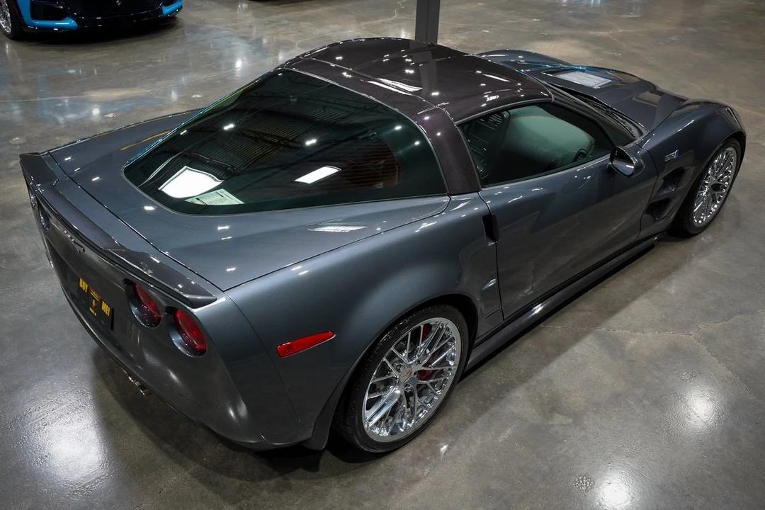 2012 Chevrolet Corvette C6 ZR1 - Image 16 of 31
