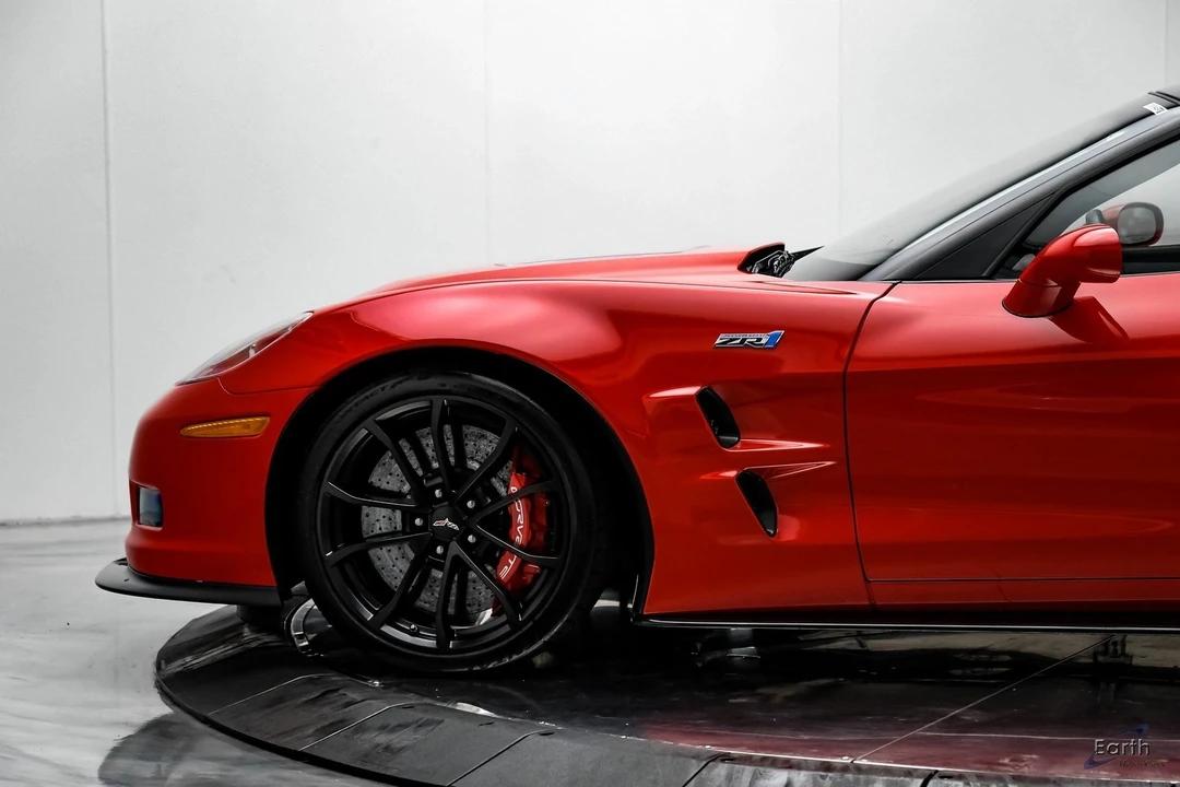 2012 Chevrolet Corvette C6 ZR1 - Image 6 of 12
