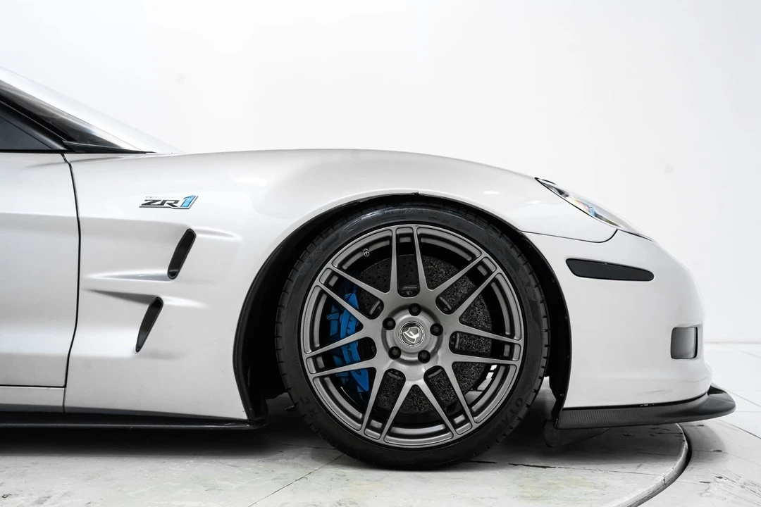 2012 Chevrolet Corvette C6 ZR1 - Image 18 of 31