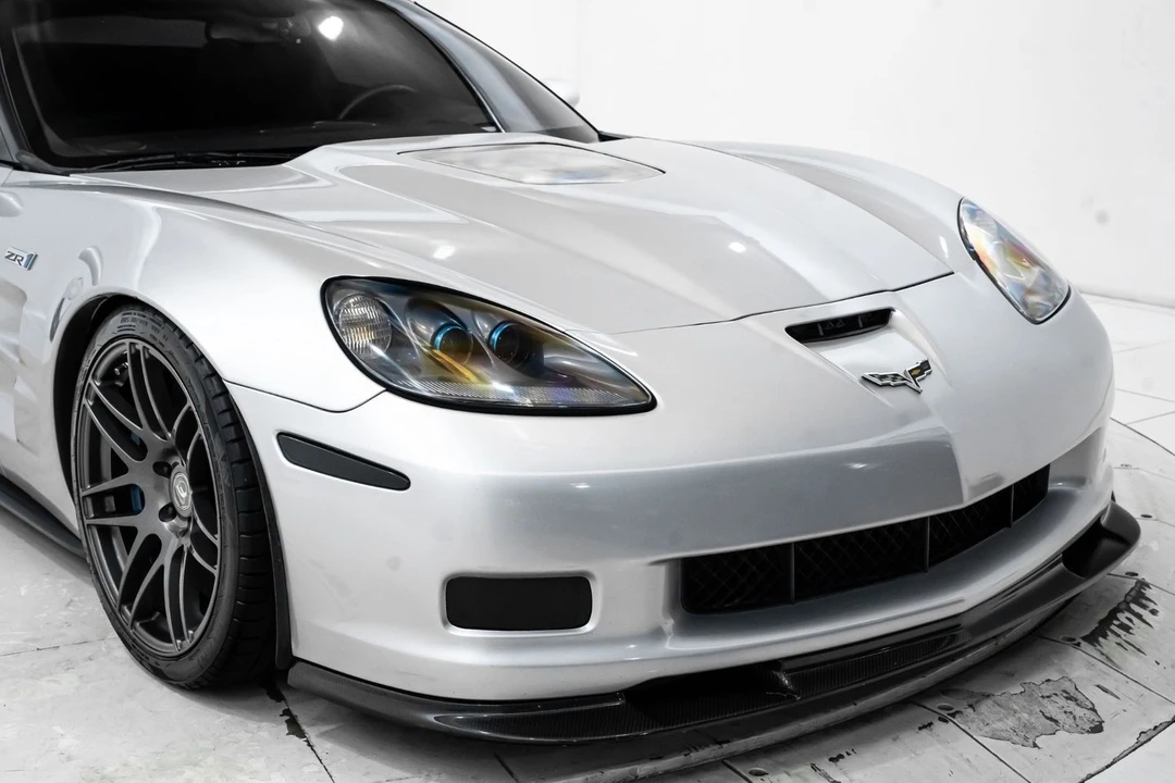 2012 Chevrolet Corvette C6 ZR1 - Image 19 of 31