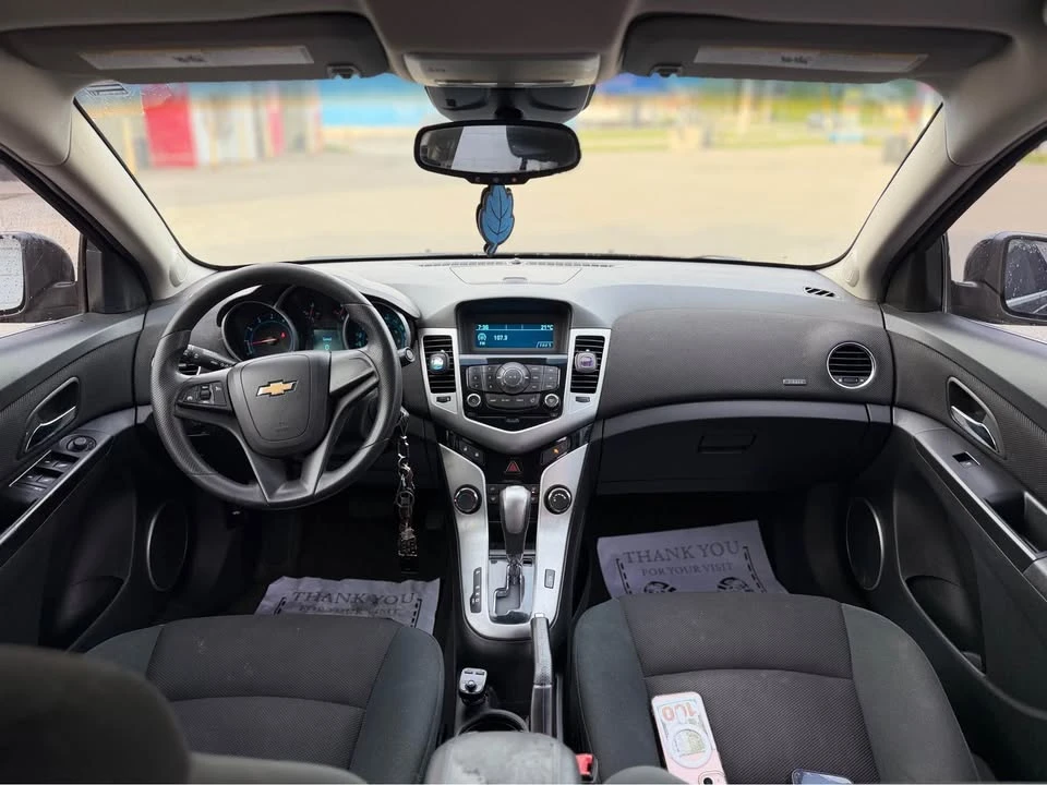 2012 Chevrolet Cruze - Image 11 of 20