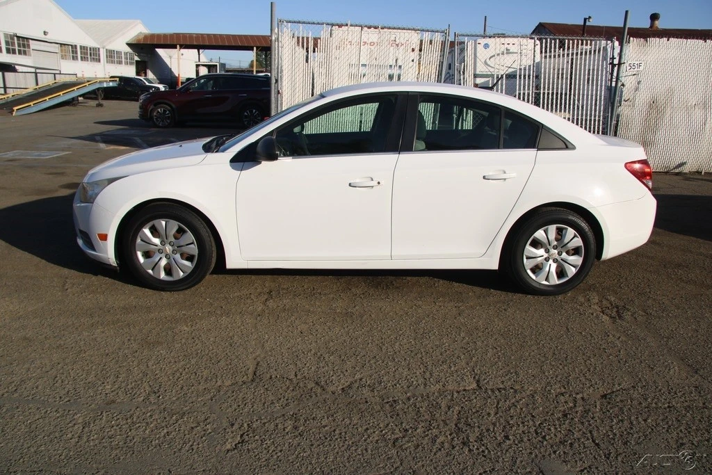 2012 Chevrolet Cruze - Image 4 of 21