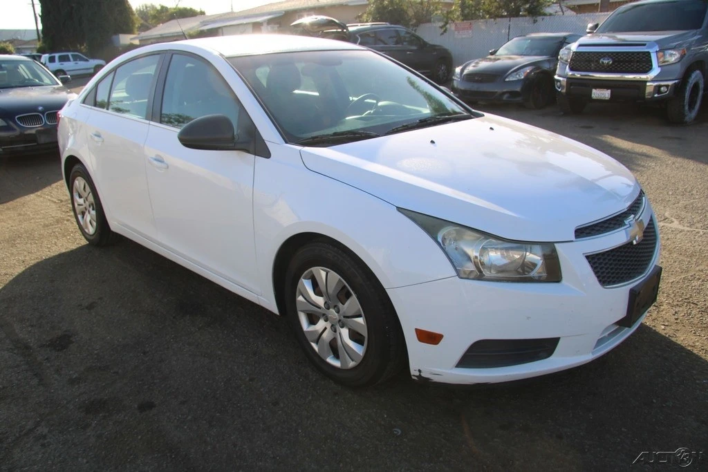 2012 Chevrolet Cruze - Image 9 of 21