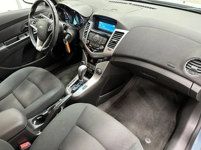 2012 Chevrolet Cruze - Image 18 of 21