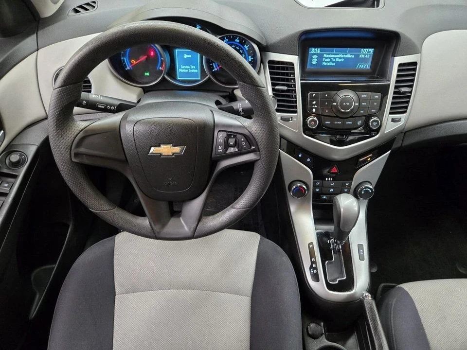 2012 Chevrolet Cruze - Image 9 of 12