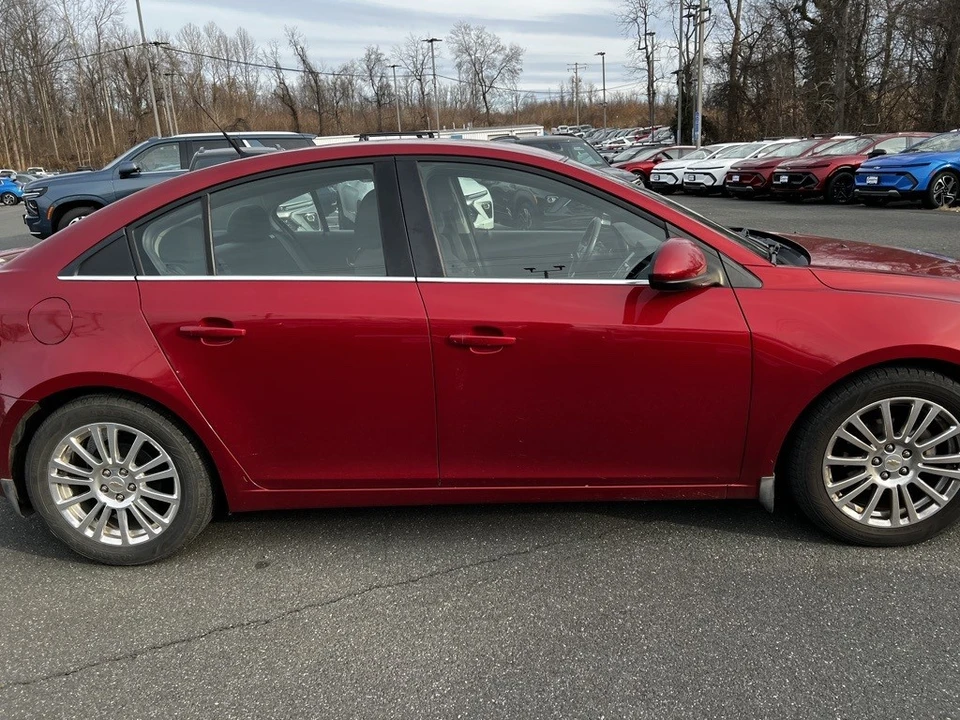2012 Chevrolet Cruze - Image 2 of 12