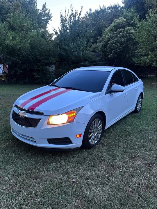 2012 Chevrolet Cruze - Image 2 of 10