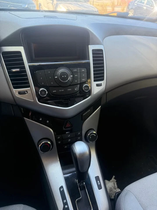 2012 Chevrolet Cruze - Image 11 of 13