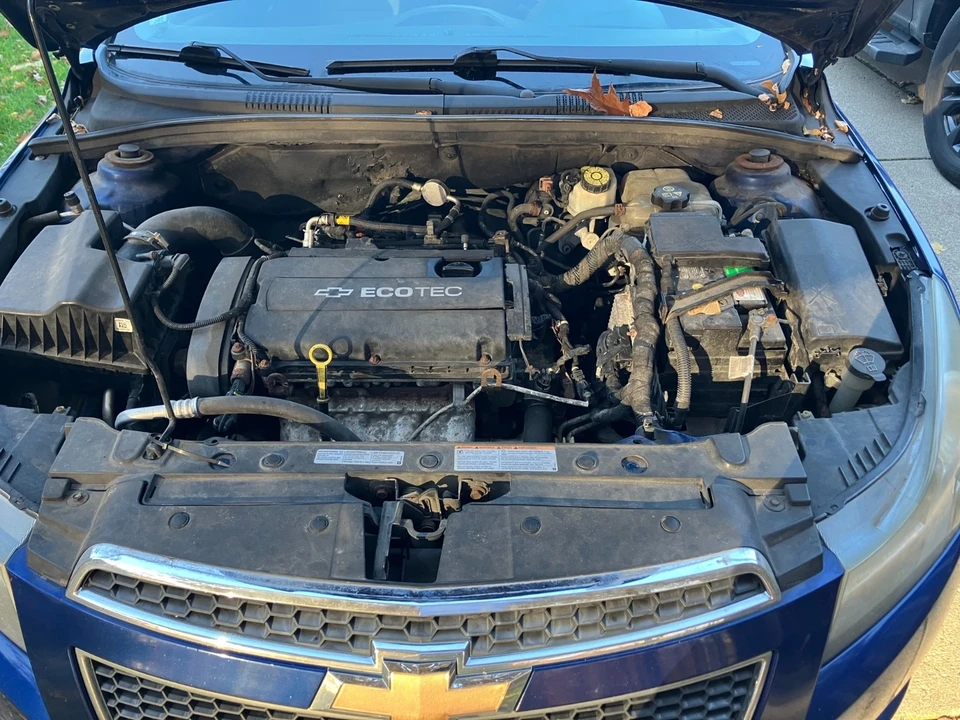 2012 Chevrolet Cruze - Image 11 of 13