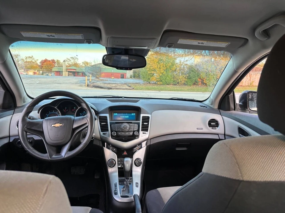 2012 Chevrolet Cruze - Image 17 of 21