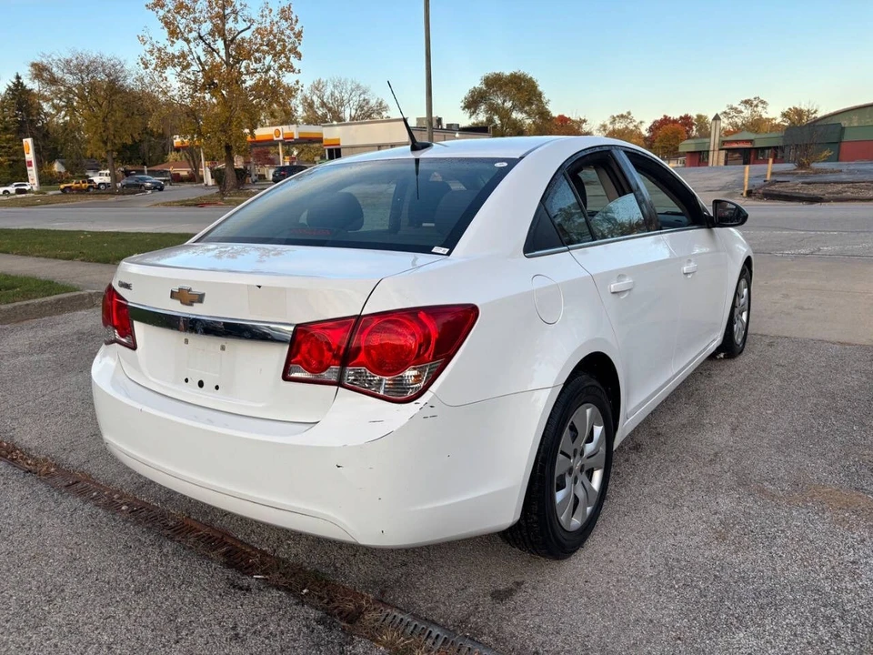 2012 Chevrolet Cruze - Image 15 of 21