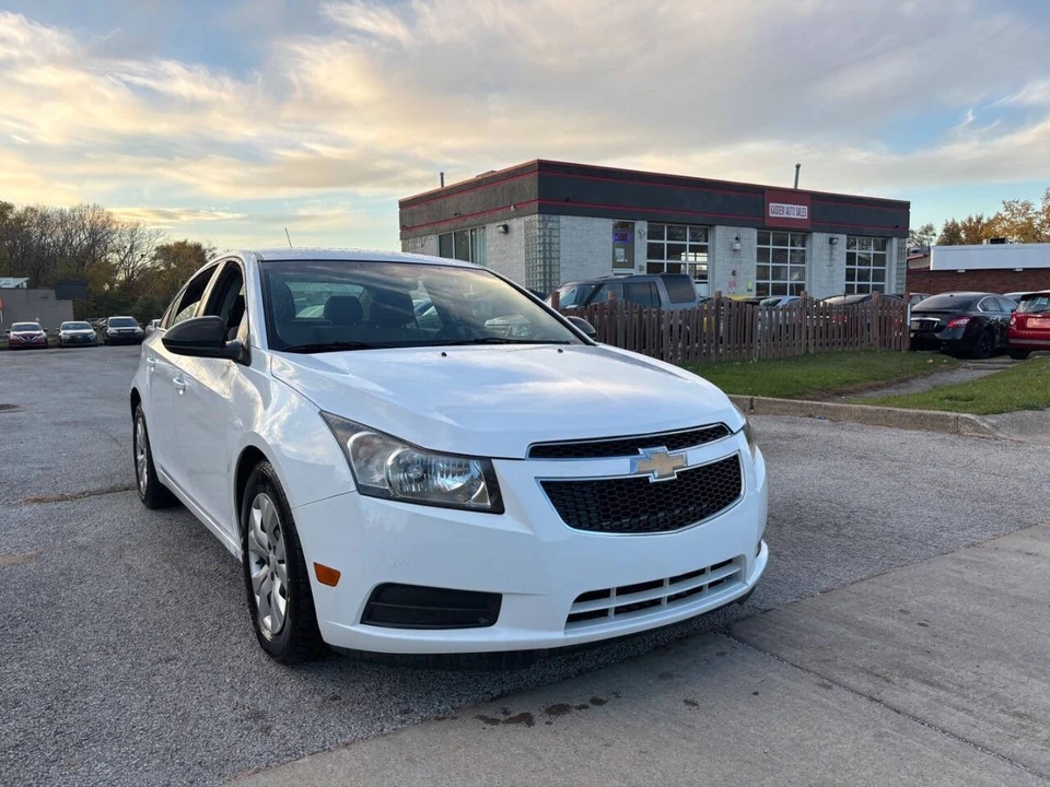 2012 Chevrolet Cruze - Image 9 of 21