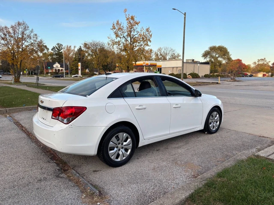 2012 Chevrolet Cruze - Image 13 of 21