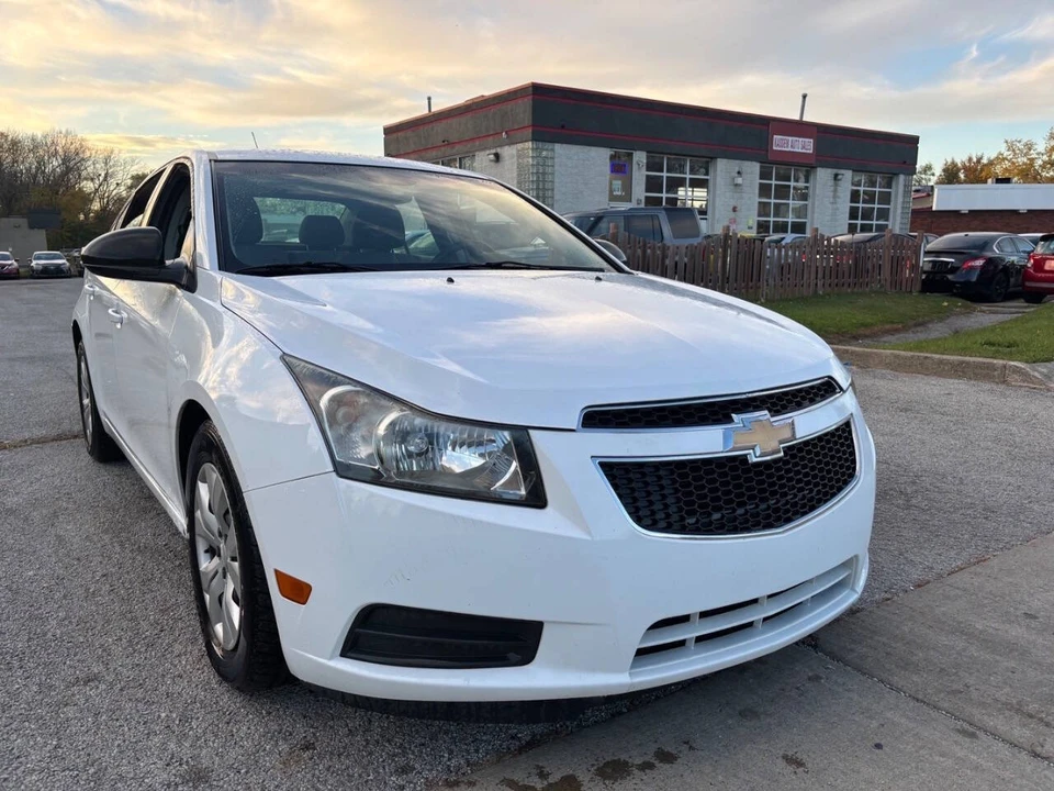 2012 Chevrolet Cruze - Image 7 of 21