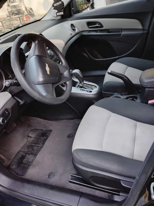 2012 Chevrolet Cruze - Image 3 of 9