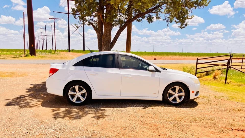 2012 Chevrolet Cruze - Image 3 of 12