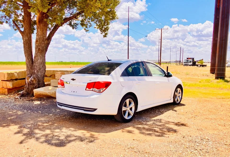 2012 Chevrolet Cruze - Image 4 of 12