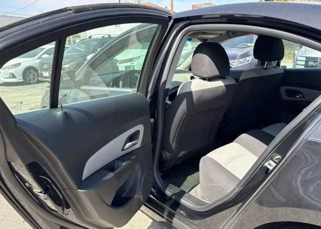 2012 Chevrolet Cruze - Image 17 of 17
