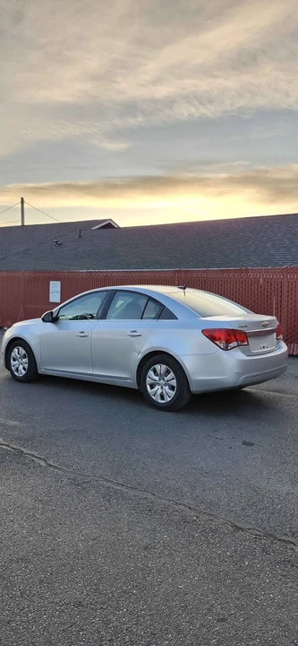 2012 Chevrolet Cruze - Image 3 of 11