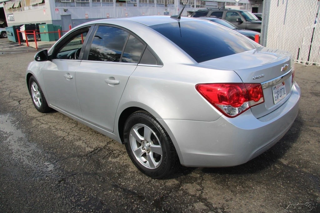2012 Chevrolet Cruze - Image 4 of 21