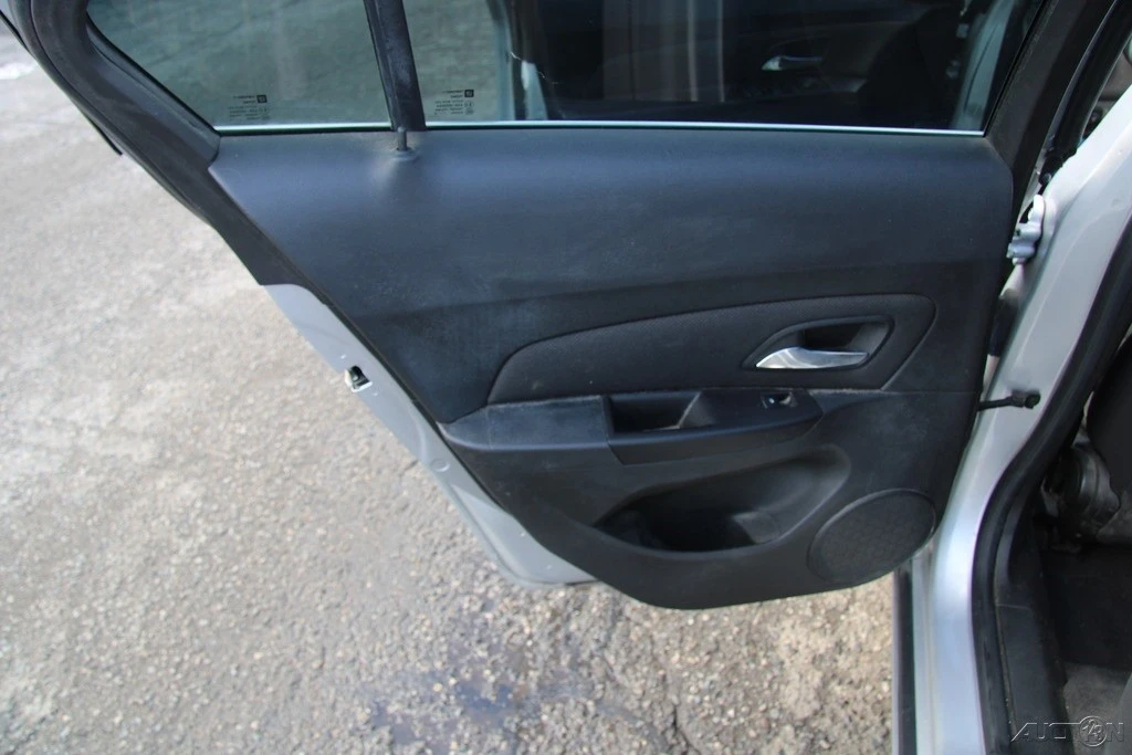 2012 Chevrolet Cruze - Image 18 of 21