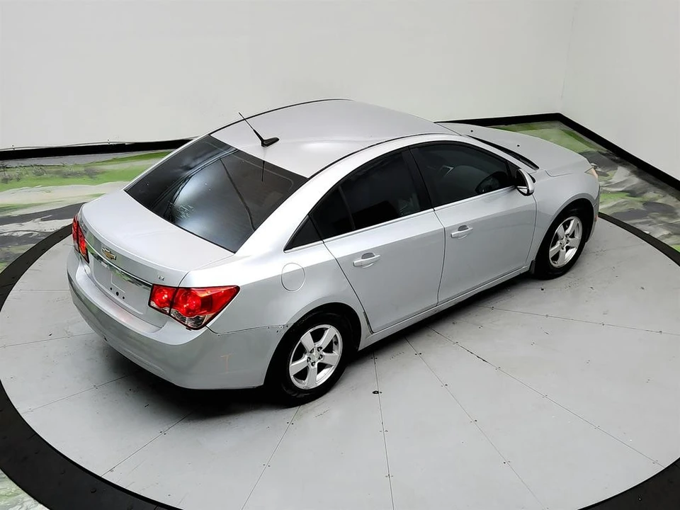 2012 Chevrolet Cruze - Image 30 of 31