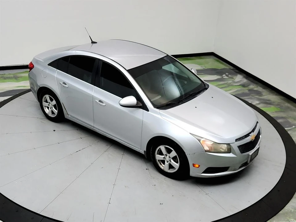 2012 Chevrolet Cruze - Image 29 of 31