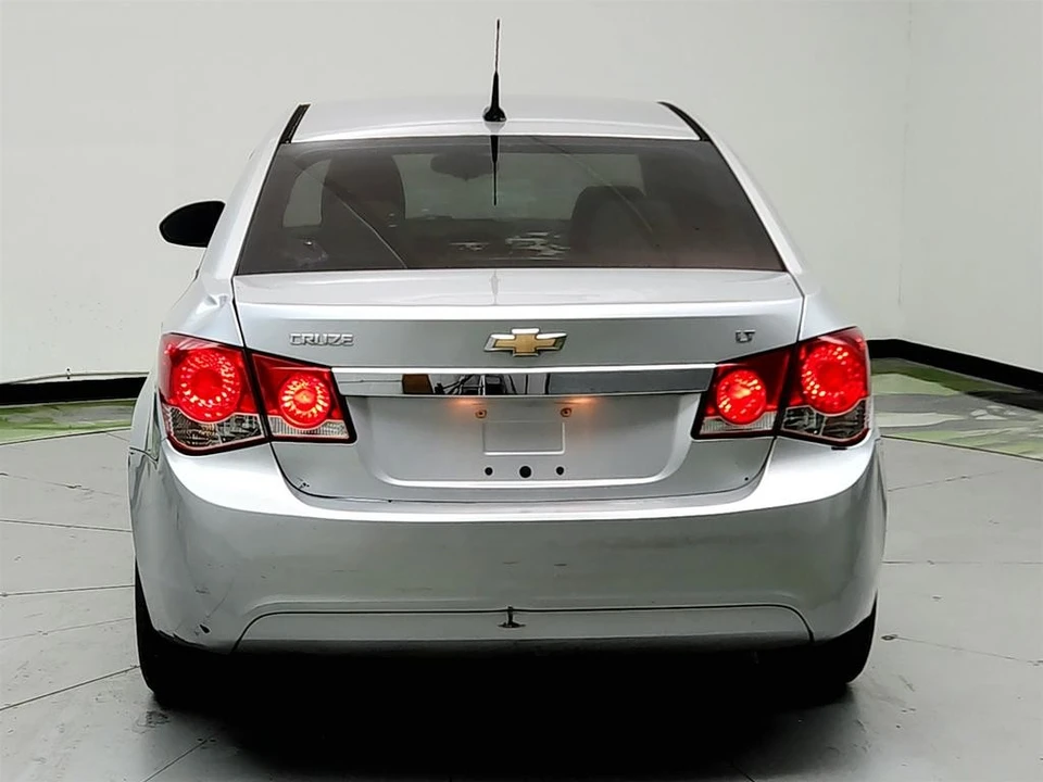 2012 Chevrolet Cruze - Image 6 of 21