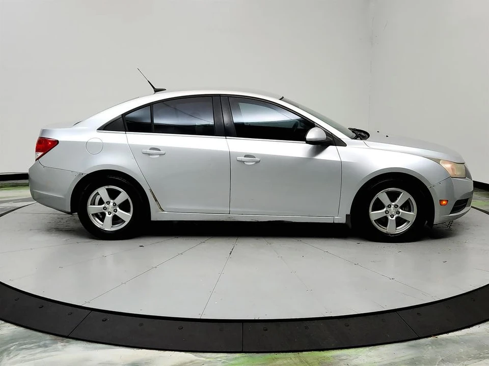 2012 Chevrolet Cruze - Image 4 of 21