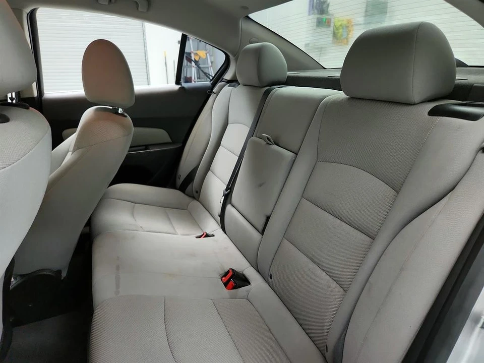 2012 Chevrolet Cruze - Image 20 of 21