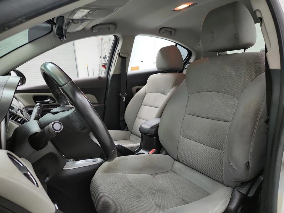 2012 Chevrolet Cruze - Image 14 of 21