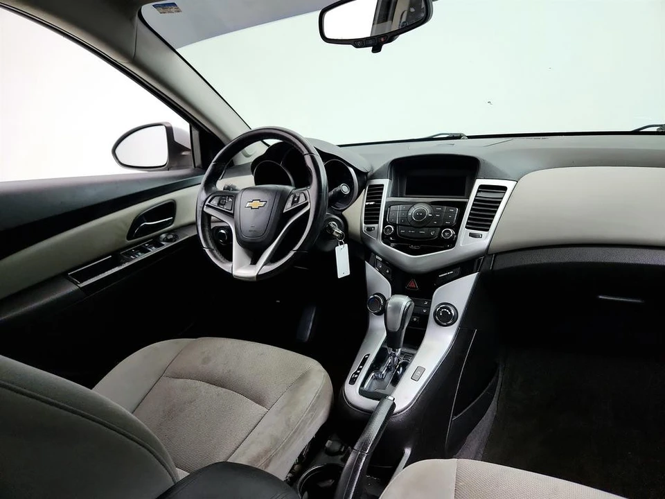 2012 Chevrolet Cruze - Image 22 of 31