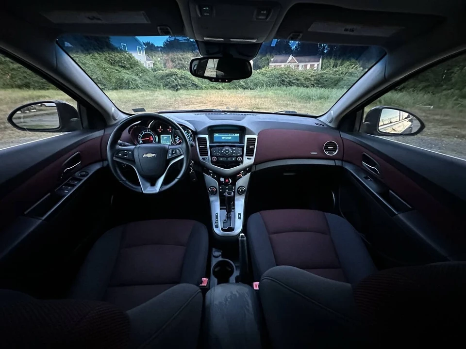 2012 Chevrolet Cruze - Image 16 of 21