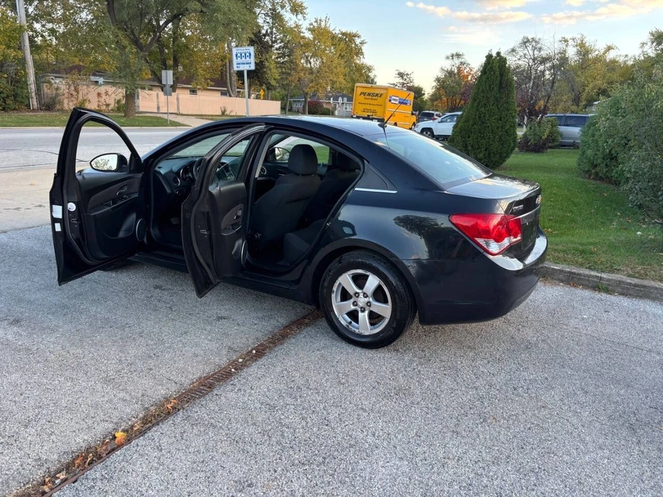 2012 Chevrolet Cruze - Image 16 of 19