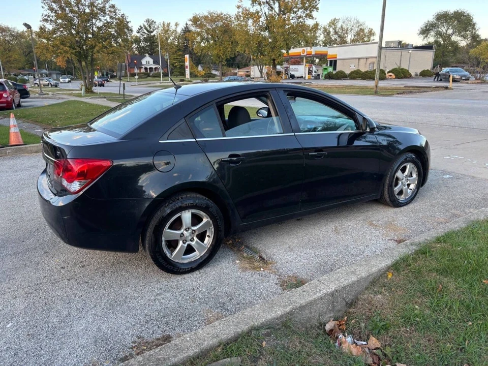 2012 Chevrolet Cruze - Image 10 of 19