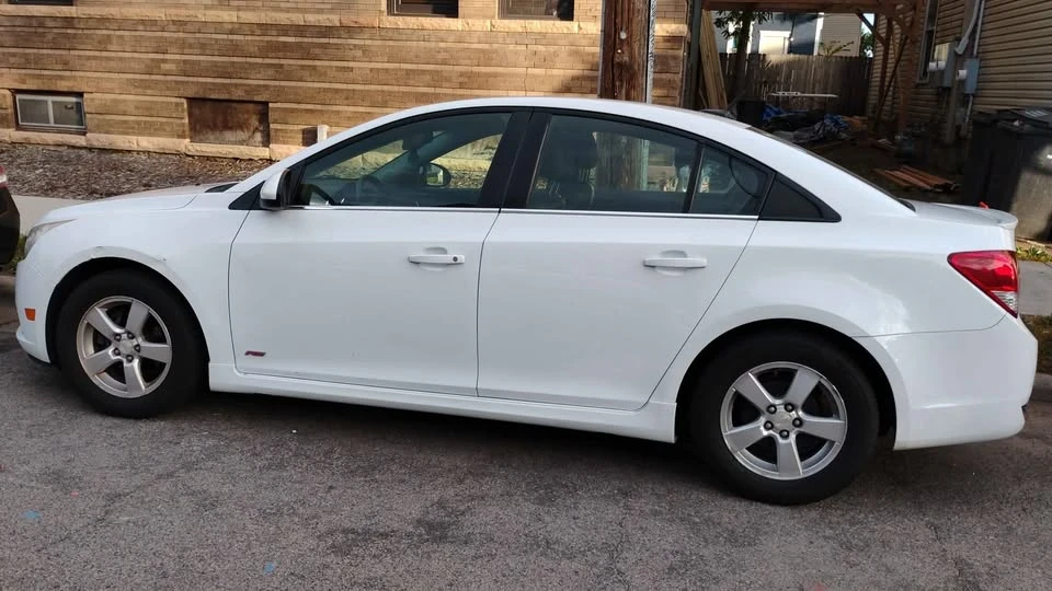 2012 Chevrolet Cruze - Image 6 of 10