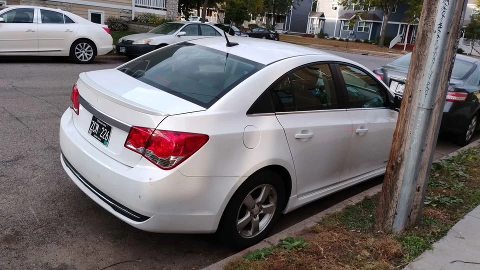 2012 Chevrolet Cruze - Image 2 of 10