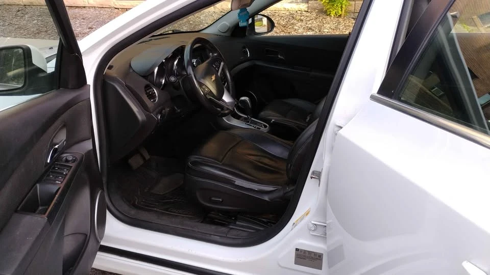 2012 Chevrolet Cruze - Image 8 of 10